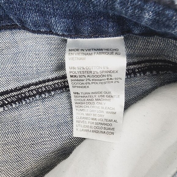 Chico's So Slimming Girlfriend Crops Jeans Women's‎ Size 10 Blue Medium Wash - Picture 5 of 10